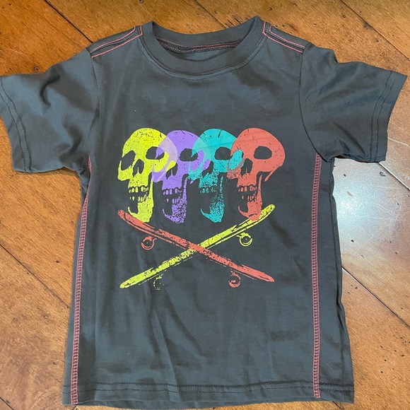 Boyz Wear By Nannette NWOT boys size 4 skull pant set - Picture 2 of 3